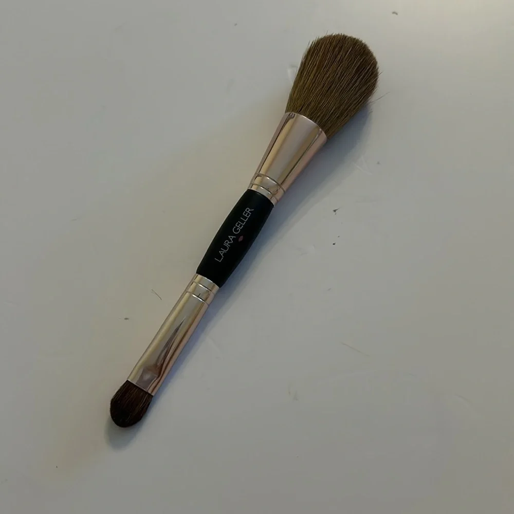 Laura Geller Double-Ended Powder / Eye Shadow Brush - Brand New